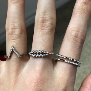 ⭐️Bundle of Rings from Francesca’s